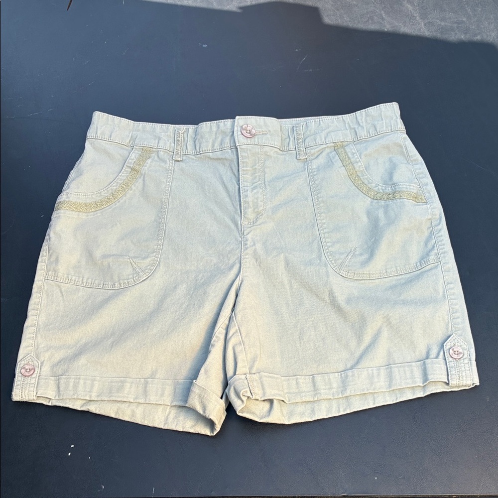 Gloria Vanderbilt Women's Light Tan Cargo Shorts Womens Sz 10